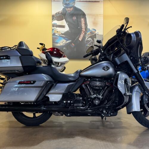 Harley-Davidson® CVO™ Limited 2019 thumb 3
