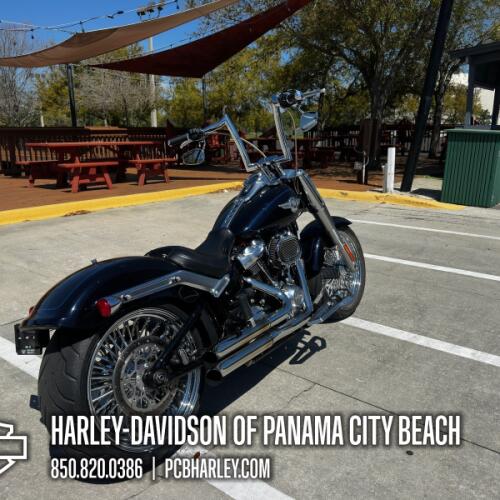2019 Harley-Davidson® Fat Boy® 114 thumb 2