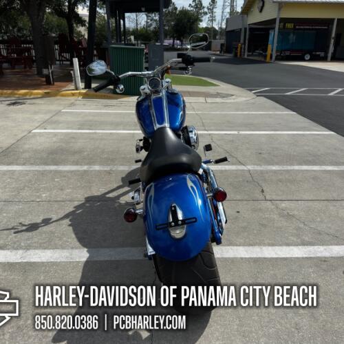 2009 Harley-Davidson® Softail® Rocker™ C thumb 0