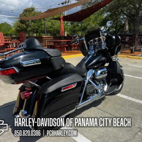 2018 Harley-Davidson® Electra Glide® Ultra Classic® thumb 2