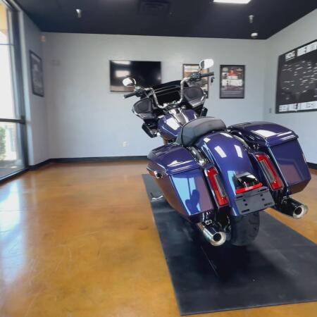 2026 Harley-Davidson® Road Glide® Purple Abyss thumb 2