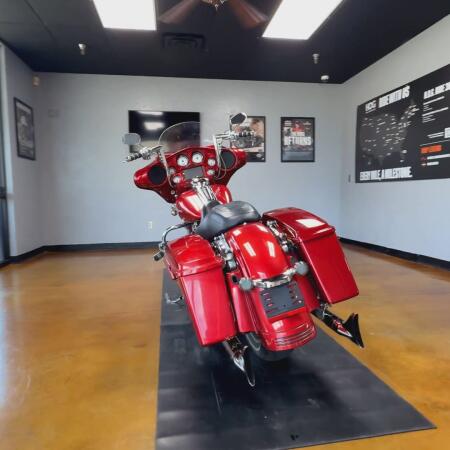 2013 Harley-Davidson® Street Glide® EMBR RED SUNGLO thumb 0