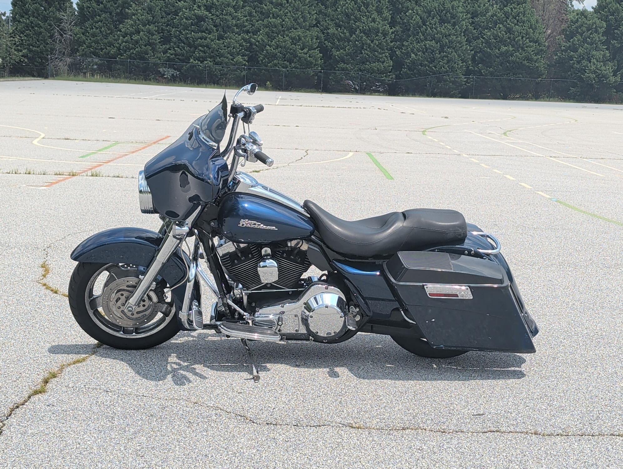 Harley-Davidson® Street Glide® 2006
