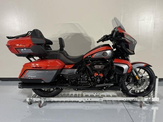 Harley-Davidson® CVO Street Glide 3 Limited 2026