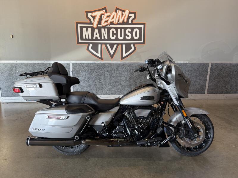 Harley-Davidson® CVO™ Street Glide® 2023