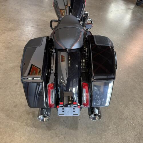 Harley-Davidson® CVO™ Street Glide™ 2025 thumb 0