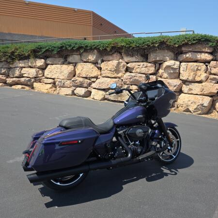 Harley-Davidson® Road Glide® 2026 thumb 2