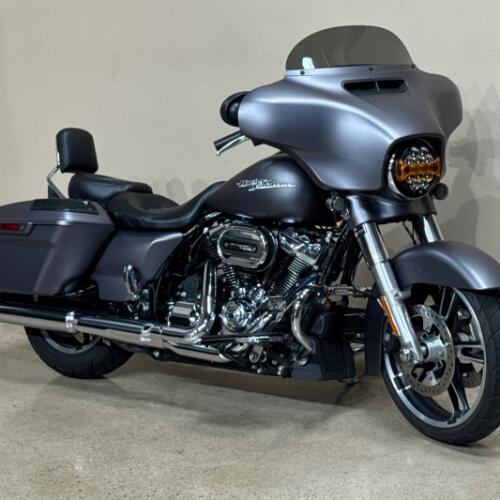 Harley-Davidson® Street Glide® Special 2017 thumb 1