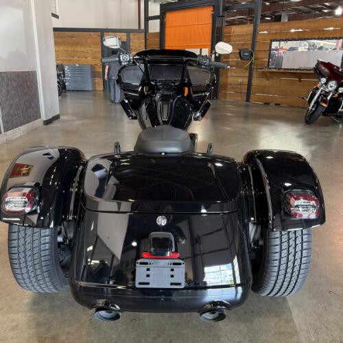 Harley-Davidson® Road Glide 3 2026 thumb 1