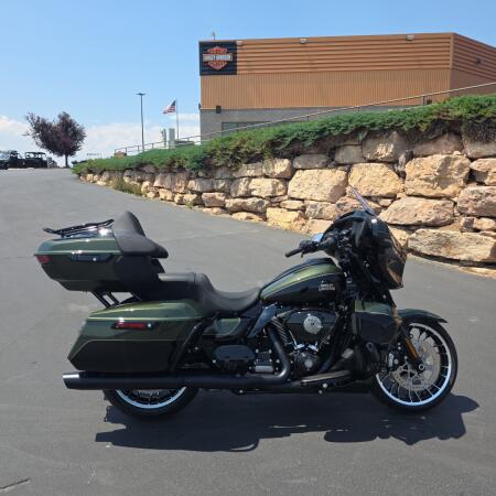 Harley-Davidson® Street Glide Limited 2026 thumb 3
