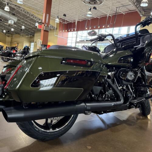 Harley-Davidson® Road Glide™ 2026 thumb 2