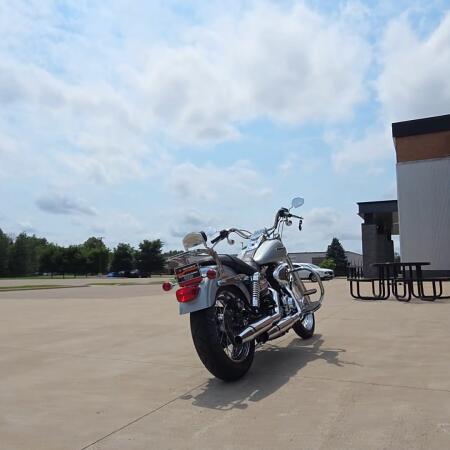 2014 Harley-Davidson® Super Glide® Custom Brilliant Silver thumb 0
