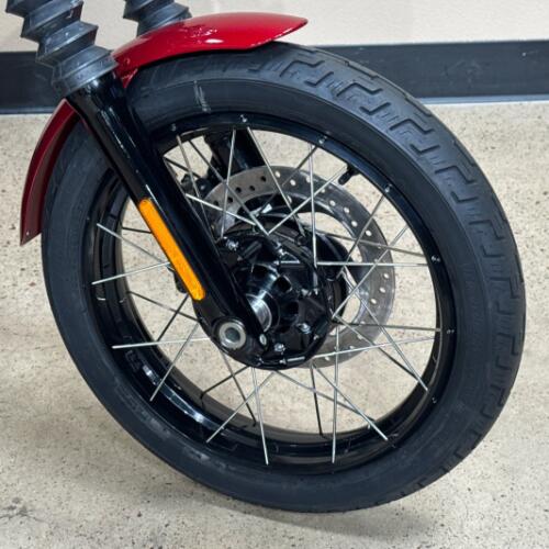 Harley-Davidson® Street Bob® 2026 thumb 2