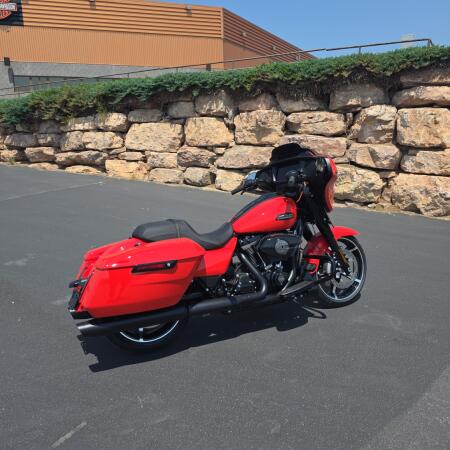 Harley-Davidson® Street Glide® 2026 thumb 2
