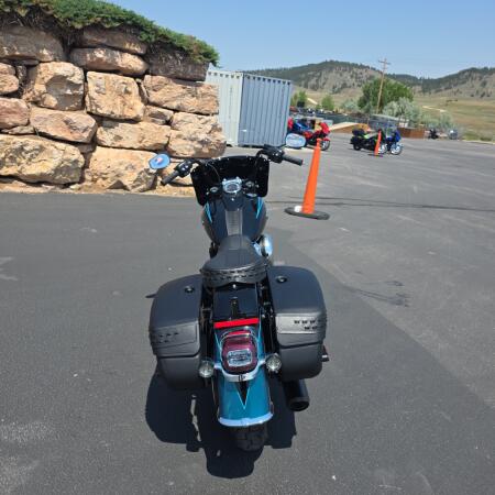 Harley-Davidson® Heritage Classic 2026 thumb 0