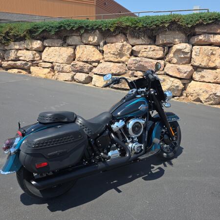 Harley-Davidson® Heritage Classic 2026 thumb 2