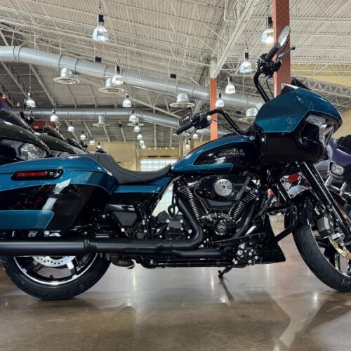 Harley-Davidson® Road Glide™ 2026 thumb 3