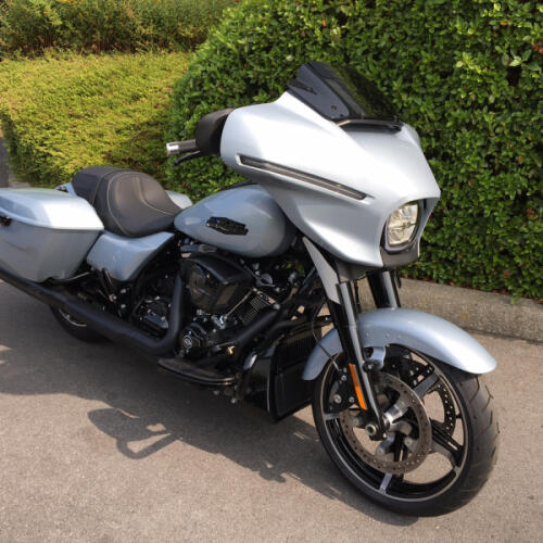 FLHX 2024 Street Glide® thumb 3
