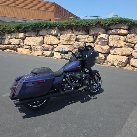 Harley-Davidson® Road Glide® 2026 thumb 2