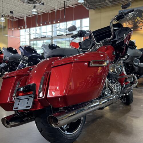 Harley-Davidson® Road Glide™ 2026 thumb 2