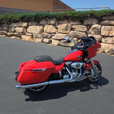 Harley-Davidson® Road Glide® 2026 thumb 2
