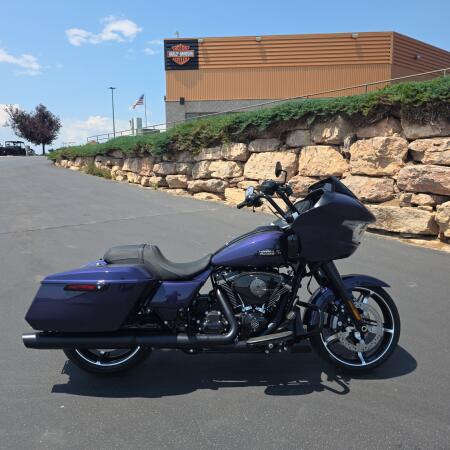 Harley-Davidson® Road Glide® 2026 thumb 3