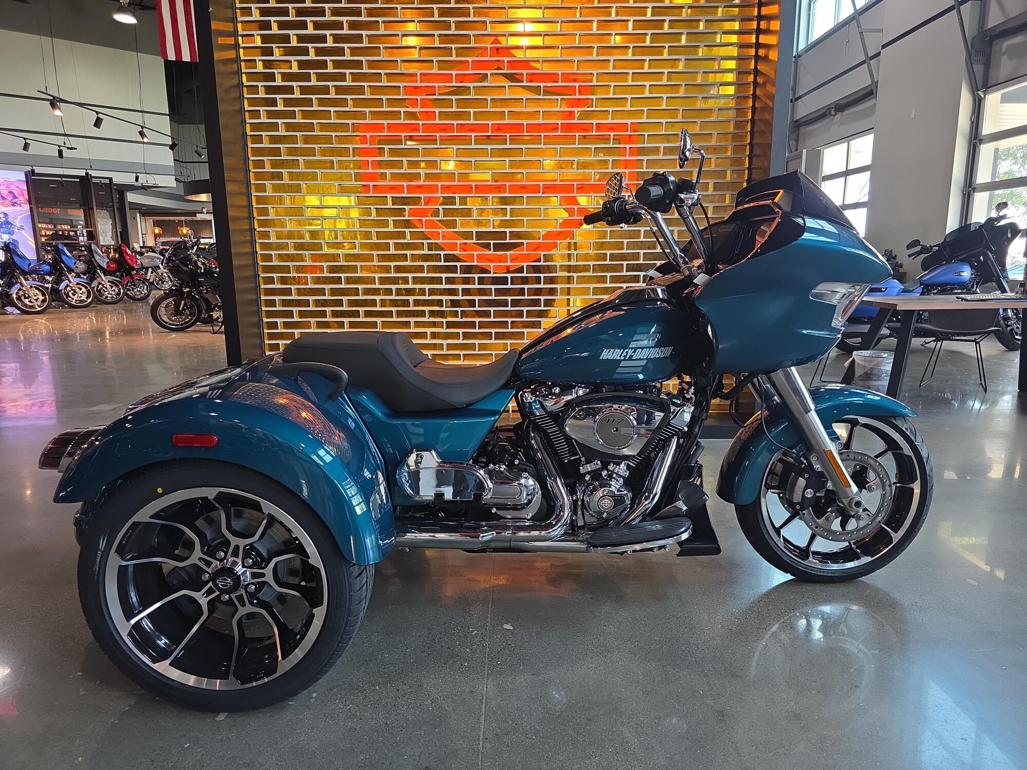 Harley-Davidson® Road Glide 3 2026