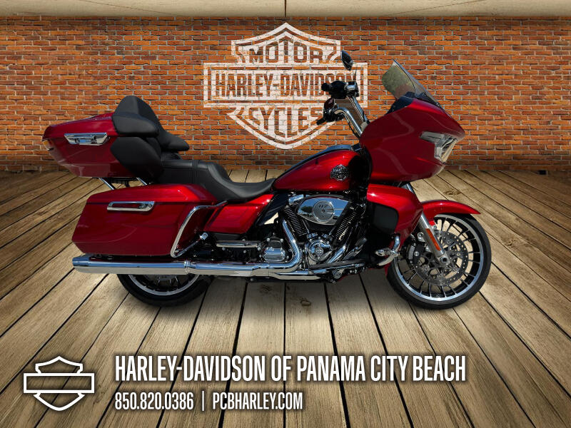 2026 Harley-Davidson® Road Glide Limited Brilliant Red Chrome Trim