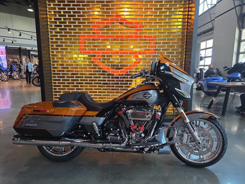 Harley-Davidson® CVO Street Glide 2026