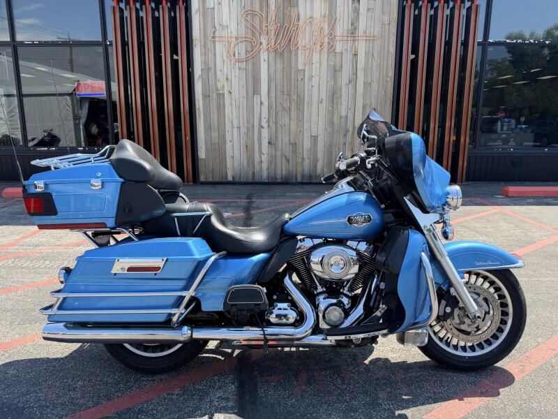 Harley-Davidson® Electra Glide® Ultra Classic® 2011