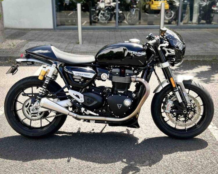 Speed Twin 1200