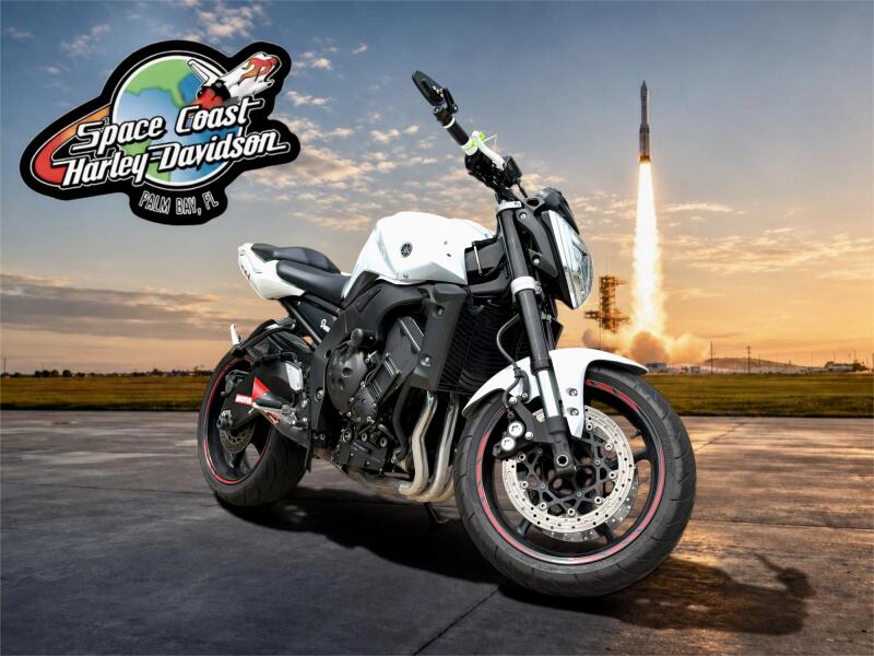 Yamaha FZS10BW 2012