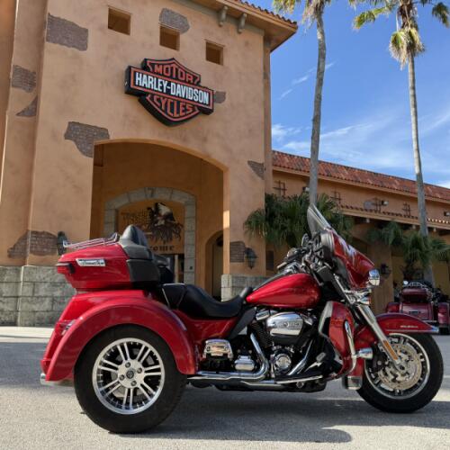 Harley-Davidson® Tri Glide® Ultra 2022 thumb 3