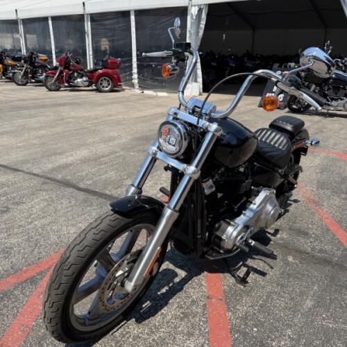 Harley-Davidson® Softail® Standard 2023 thumb 0