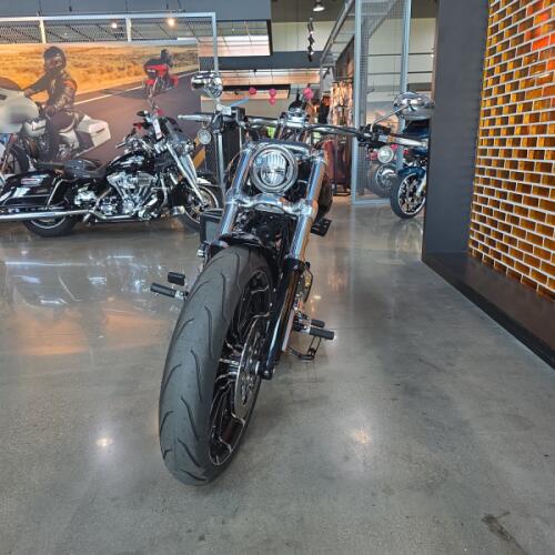 Harley-Davidson® Breakout™ 2025 thumb 2