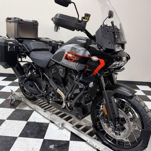 Harley-Davidson® Pan America 1250 Limited 2026 thumb 3