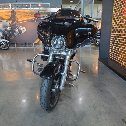 Harley-Davidson® Street Glide® 2018 thumb 2