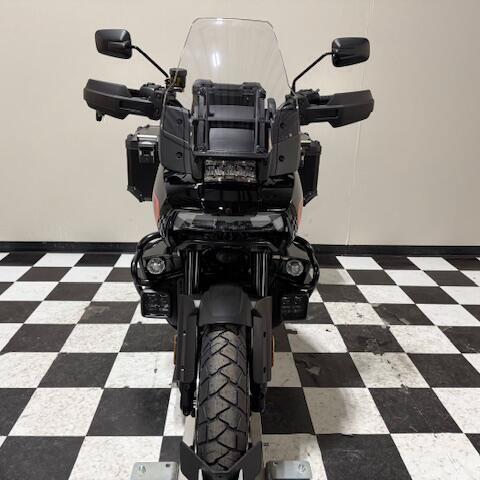 Harley-Davidson® Pan America 1250 Limited 2026 thumb 2