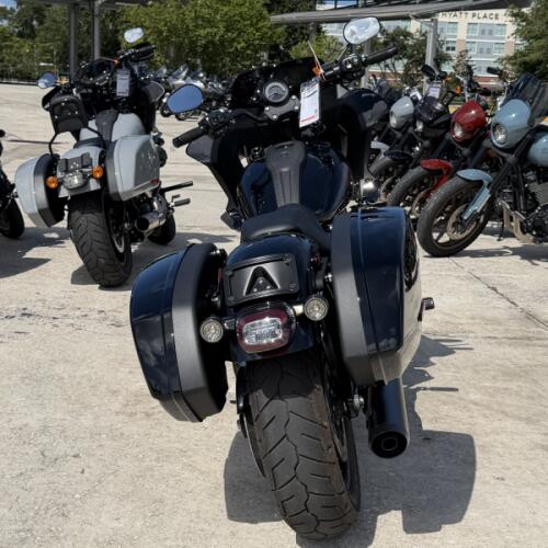 Harley-Davidson® Low Rider™ ST 2025 thumb 1