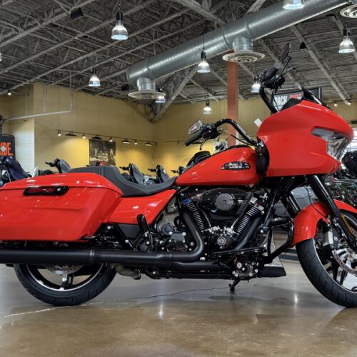 Harley-Davidson® Road Glide™ 2026 thumb 3
