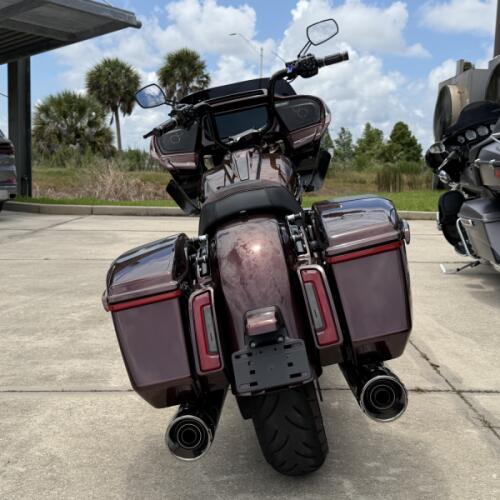Harley-Davidson® CVO™ Road Glide® 2024 thumb 1
