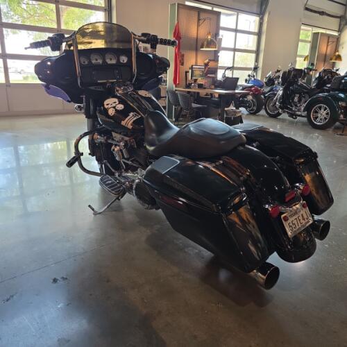 Harley-Davidson® Street Glide® 2018 thumb 0
