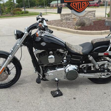 2010 Harley-Davidson® Wide Glide® Black thumb 0
