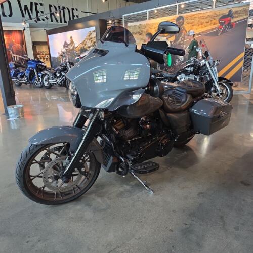 Harley-Davidson® Street Glide® ST 2022 thumb 1