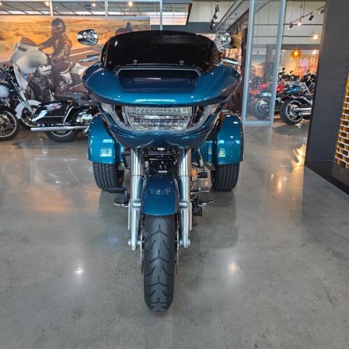 Harley-Davidson® Road Glide 3 2026 thumb 2