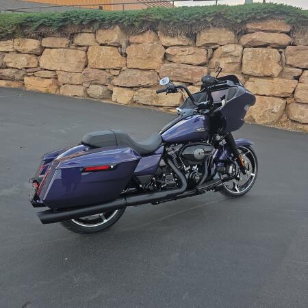 Harley-Davidson® Road Glide® 2026 thumb 2