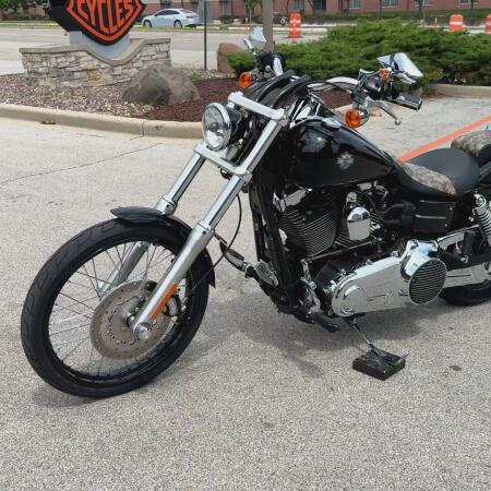 2010 Harley-Davidson® Wide Glide® Black thumb 1