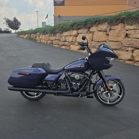 Harley-Davidson® Road Glide® 2026 thumb 3