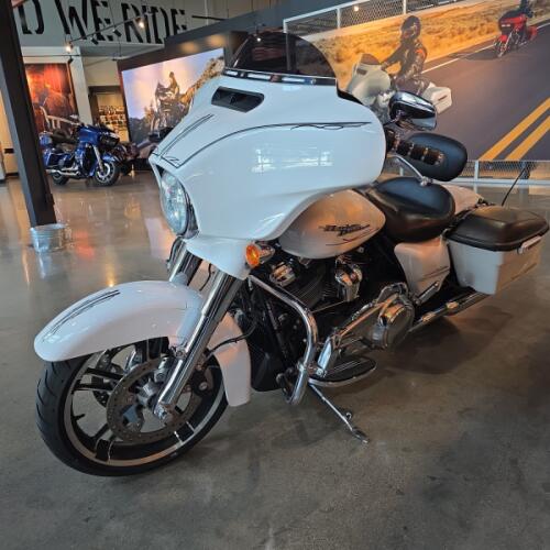 Harley-Davidson® Street Glide® Special 2017 thumb 1