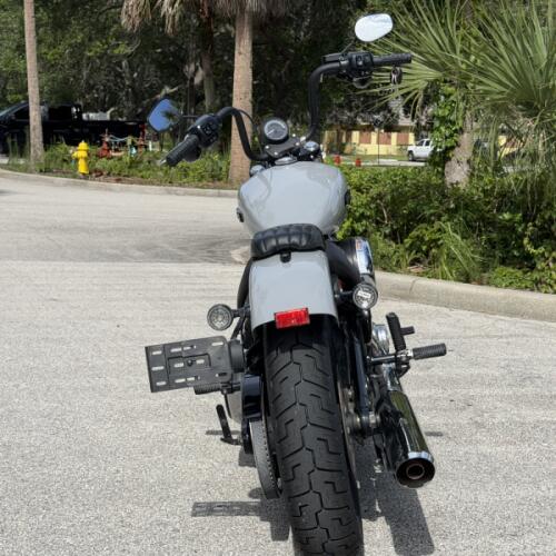 Harley-Davidson® Street Bob™ 2025 thumb 1